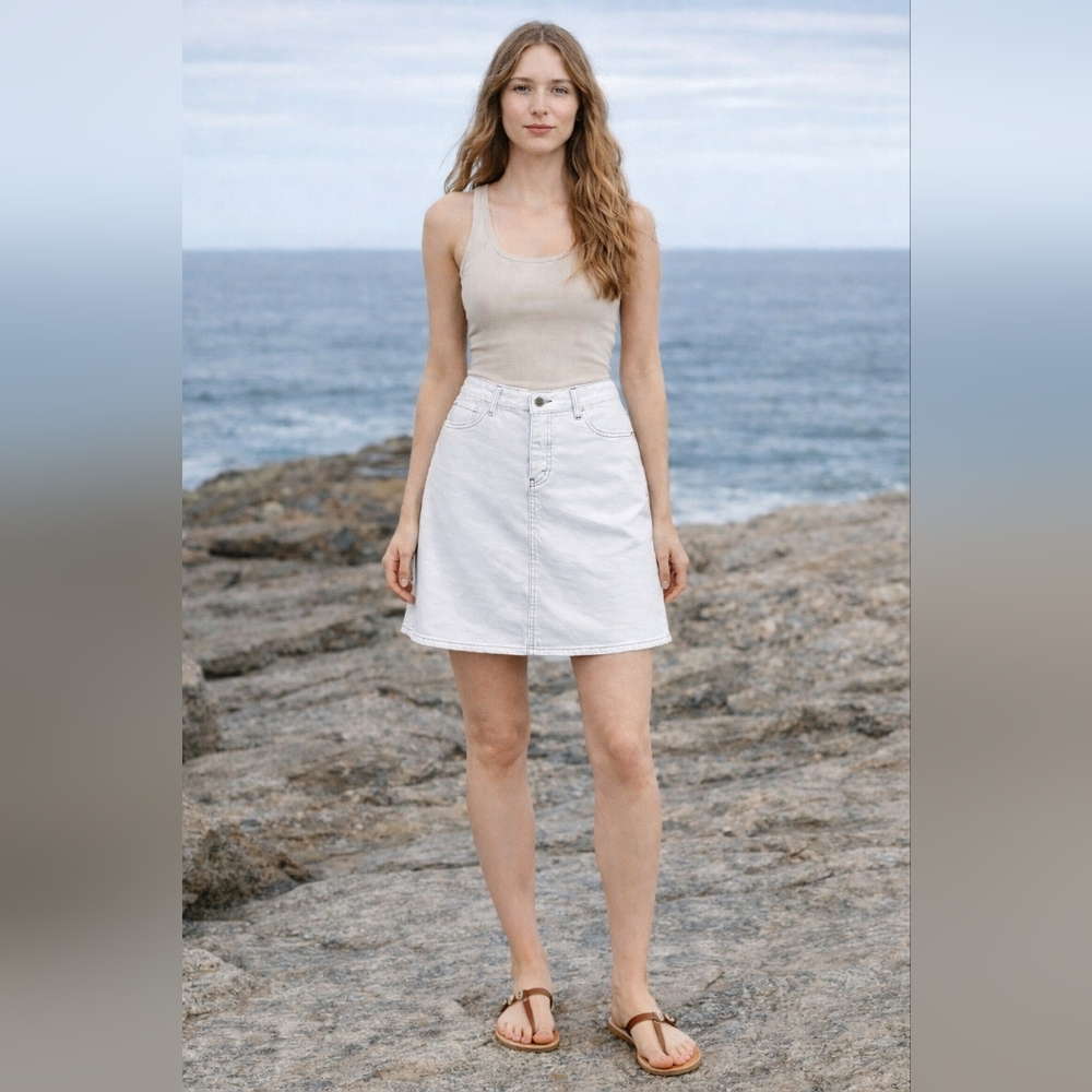 Vintage Y2K Ralph Lauren Preppy Jeans White Denim‎ Skirt, Size 2
